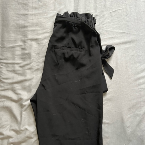 Black Elegant Dynamite Pants - Picture 8 of 15